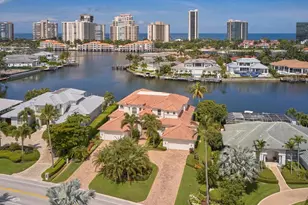 4419 Crayton Rd, Naples, FL 34103 - Photo 3