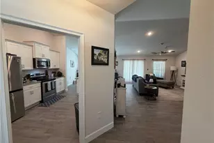 4236 NE 20th Pl, Cape Coral, FL 33909 - Photo 5