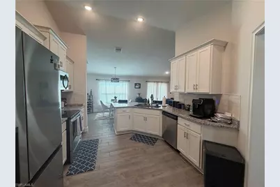 4236 NE 20th Pl, Cape Coral, FL 33909 - Photo 13