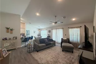 4236 NE 20th Pl, Cape Coral, FL 33909 - Photo 9