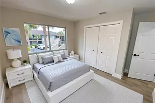 4180 Looking Glass Ln, Naples, FL 34112 - Photo 13