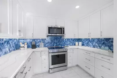 9715 Gulf Shore Dr #103, Naples, FL 34108 - Photo 15