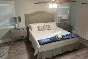 981 8th Terrace N, Naples, FL 34102 - Photo 13