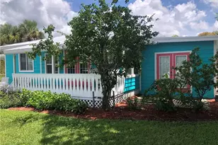 981 8th Terrace N, Naples, FL 34102 - Photo 5