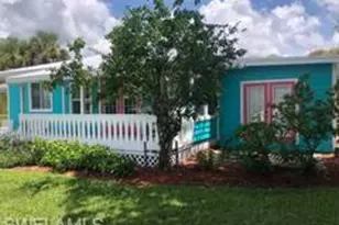 981 8th Terrace N, Naples, FL 34102 - Photo 1