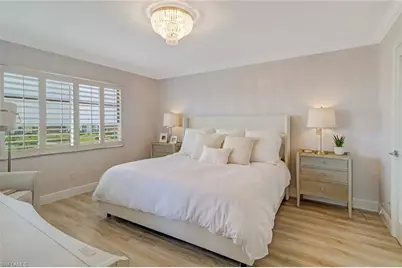 21 High Point Cir E #601, Naples, FL 34103 - Photo 17