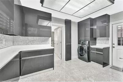 7060 Hendry Creek Dr, Fort Myers, FL 33908 - Photo 25