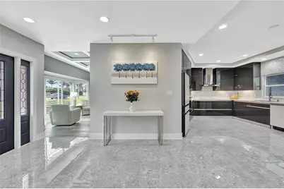 7060 Hendry Creek Dr, Fort Myers, FL 33908 - Photo 5