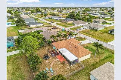 205 NW 14th St, Cape Coral, FL 33993 - Photo 21