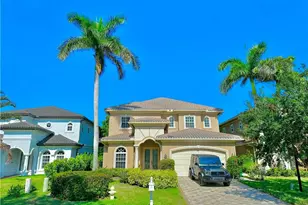 2915 Coco Lakes Dr, Naples, FL 34105 - Photo 45