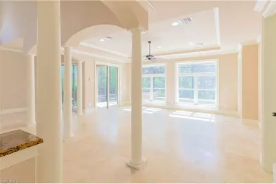 2915 Coco Lakes Dr, Naples, FL 34105 - Photo 9