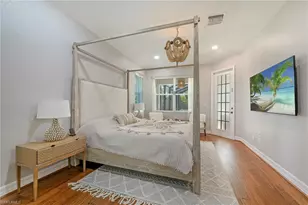 1020 Tivoli Ln, Naples, FL 34104 - Photo 11