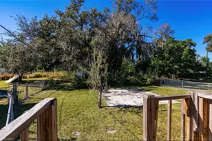 318 Bellair Rd, Fort Myers, FL 33905 - Photo 11