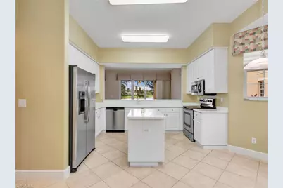 600 Vintage Reserve Ln #22B, Naples, FL 34119 - Photo 17