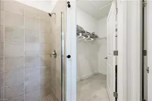 19573 Hinkley Dr, Estero, FL 33928 - Photo 25