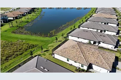 19573 Hinkley Dr, Estero, FL 33928 - Photo 39