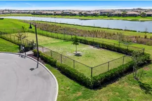 19573 Hinkley Dr, Estero, FL 33928 - Photo 45