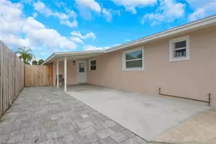 829 107th Ave N, Naples, FL 34108 - Photo 23