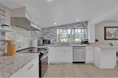 829 107th Ave N, Naples, FL 34108 - Photo 1