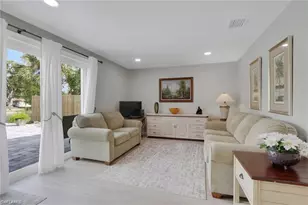 829 107th Ave N, Naples, FL 34108 - Photo 5