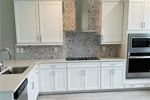 3608 Sapphire Cv Cir, Naples, FL 34114 - Photo 9