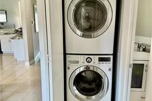 9165 Michael Cir, Naples, FL 34113 - Photo 29