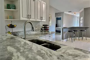 9165 Michael Cir, Naples, FL 34113 - Photo 5