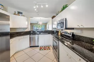 7842 Regal Heron Cir, Naples, FL 34104 - Photo 11