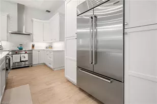 1039 Spanish Moss Trail, Naples, FL 34108 - Photo 7