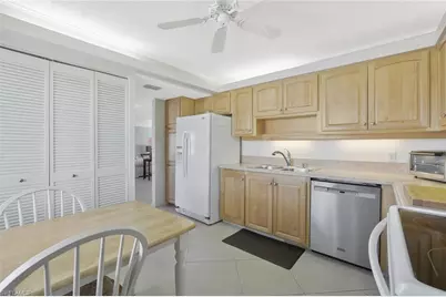 278 Winners Cir #2672, Naples, FL 34112 - Photo 7