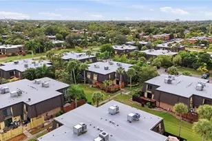 4029 Sandlewood Ln, Fort Myers, FL 33907 - Photo 37