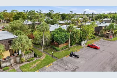 4029 Sandlewood Ln #2, Fort Myers, FL 33907 - Photo 41