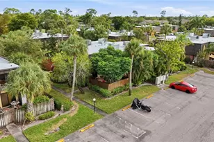 4029 Sandlewood Ln, Fort Myers, FL 33907 - Photo 41