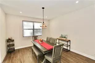 7352 Rockefeller Dr, Naples, FL 34119 - Photo 11