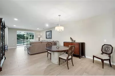 14883 Edgewater Cir, Naples, FL 34114 - Photo 9