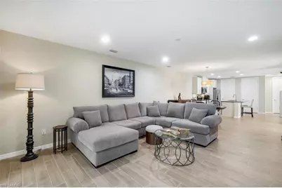 14883 Edgewater Cir, Naples, FL 34114 - Photo 3