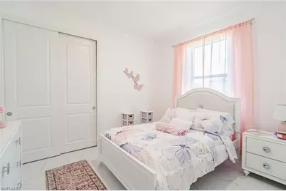 913/915 Homestead Rd S, Lehigh Acres, FL 33974 - Photo 3