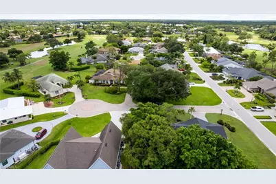 1911 Princess Ct, Naples, FL 34110 - Photo 45