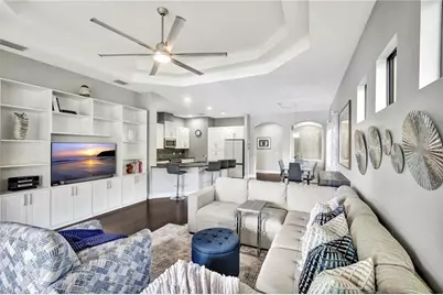 9492 Isla Bella Cir, Bonita Springs, FL 34135 - Photo 5