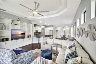 9492 Isla Bella Cir, Bonita Springs, FL 34135 - Photo 5