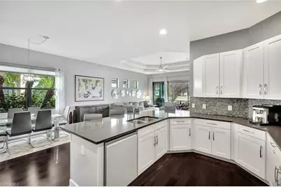 9492 Isla Bella Cir, Bonita Springs, FL 34135 - Photo 13