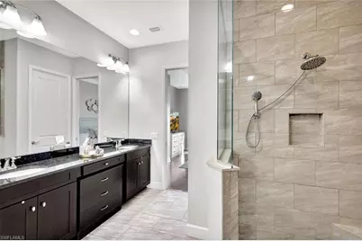 9492 Isla Bella Cir, Bonita Springs, FL 34135 - Photo 17