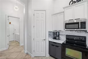 9685 Cobalt Cove Cir, Naples, FL 34120 - Photo 13