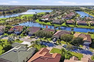 9685 Cobalt Cove Cir, Naples, FL 34120 - Photo 3