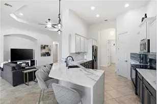 9685 Cobalt Cove Cir, Naples, FL 34120 - Photo 11