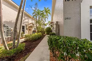 10109 Colonial Country Club Blvd, Fort Myers, FL 33913 - Photo 3