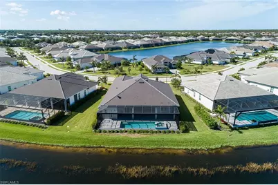 14362 Laguna Springs Ln, Naples, FL 34114 - Photo 33