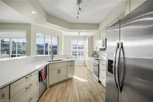 2220 Arielle Dr, Naples, FL 34109 - Photo 3