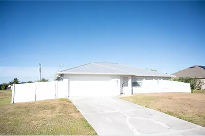 113 NE 11th Ter, Cape Coral, FL 33909 - Photo 1