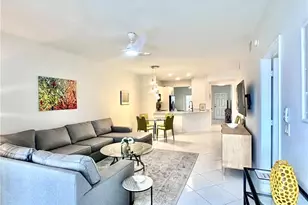 864 Tanbark Dr, Naples, FL 34108 - Photo 9